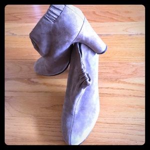 Size 8 Sam Edelman booties